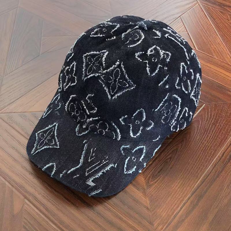 Hat from RainbowReps