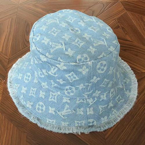 Hat from RainbowReps