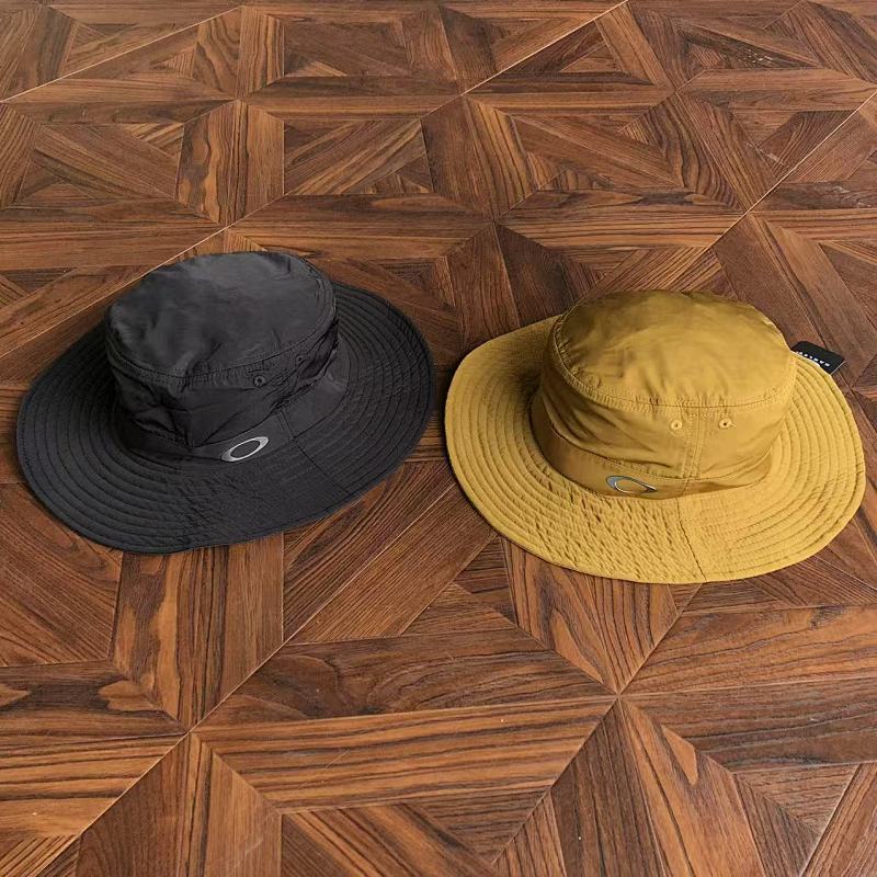 Hat from RainbowReps