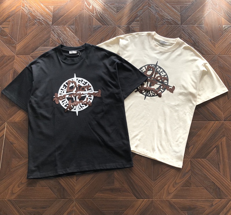 Dior T-Shirt