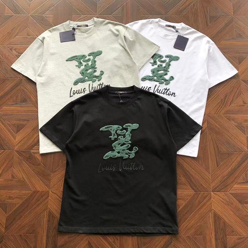 Tee from RainbowReps