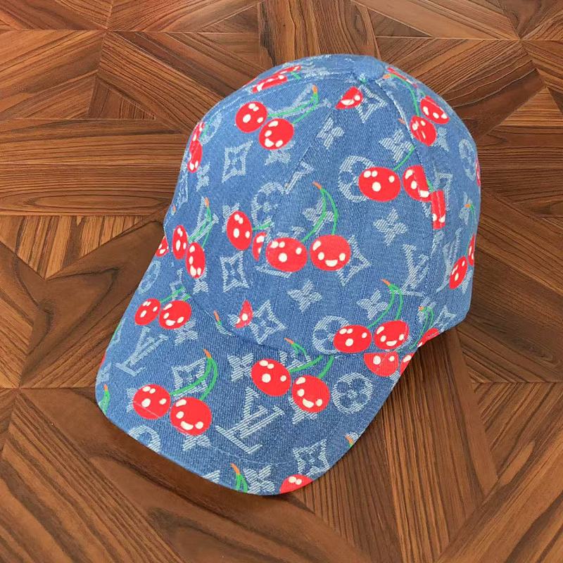Hat from RainbowReps