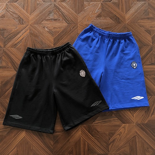B L IA A Shorts