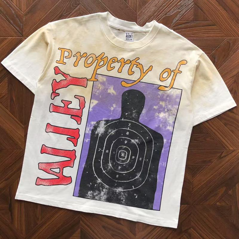 VA L Y T-Shirt