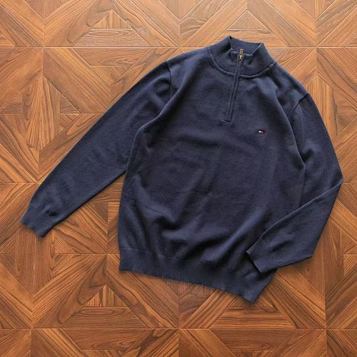 T H Air Sweater