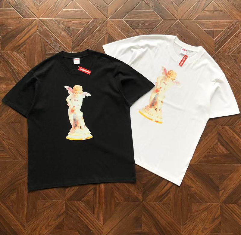 Supreme T-Shirt