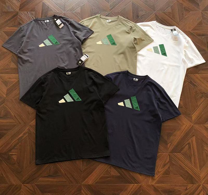 Adidas T-Shirt