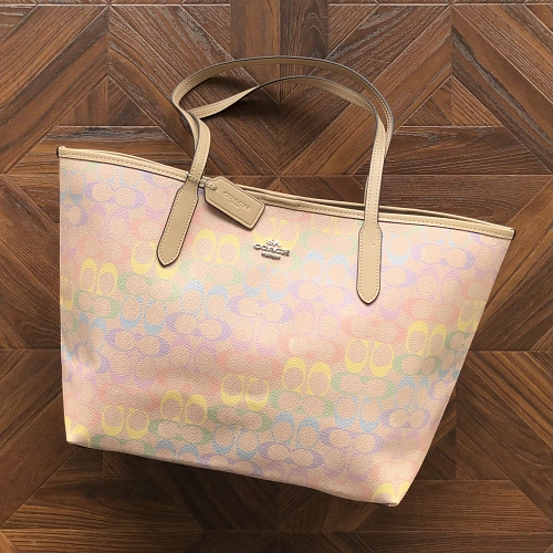 Bag from RainbowReps