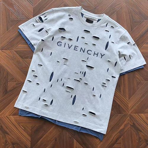 Givenchy T-Shirt