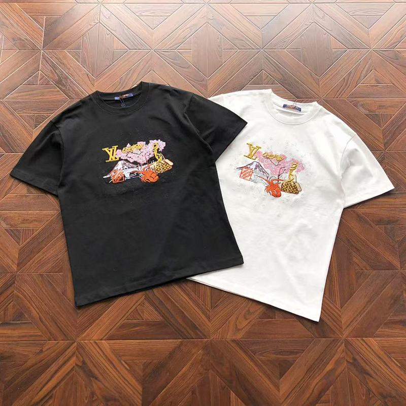 Tee from RainbowReps