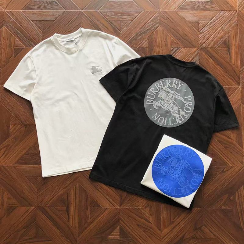 Burberry T-Shirt