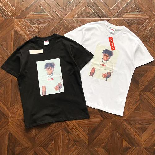 Supreme T-Shirt