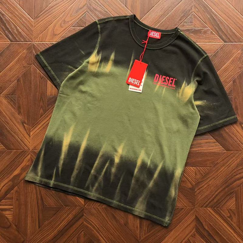 Tee from RainbowReps