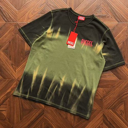Tee from RainbowReps