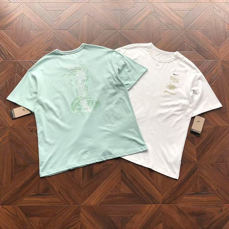 Nike T-Shirt