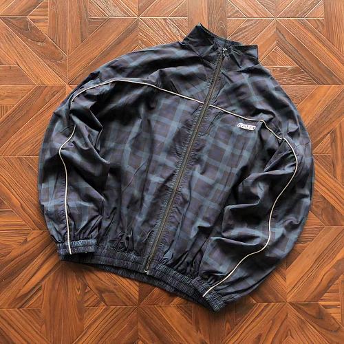 MA TI E R E Jacket