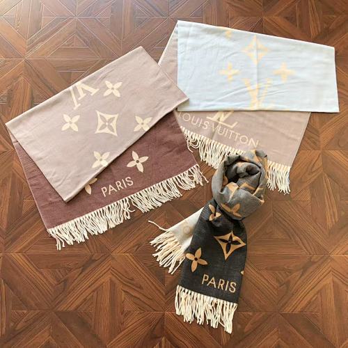 Scarf from RainbowReps
