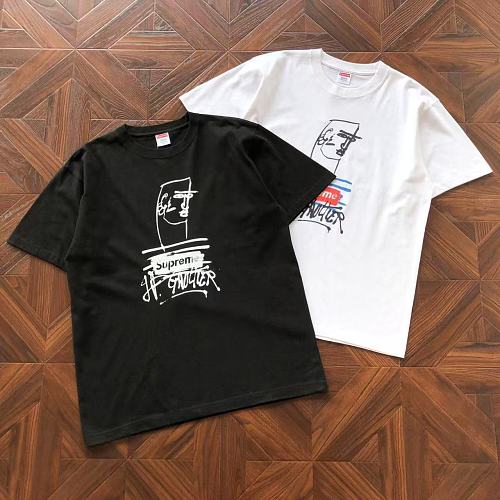 Supreme T-Shirt