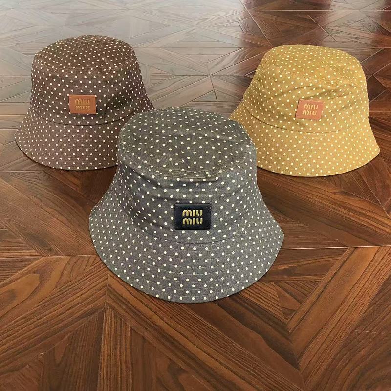 Miu Miu hat