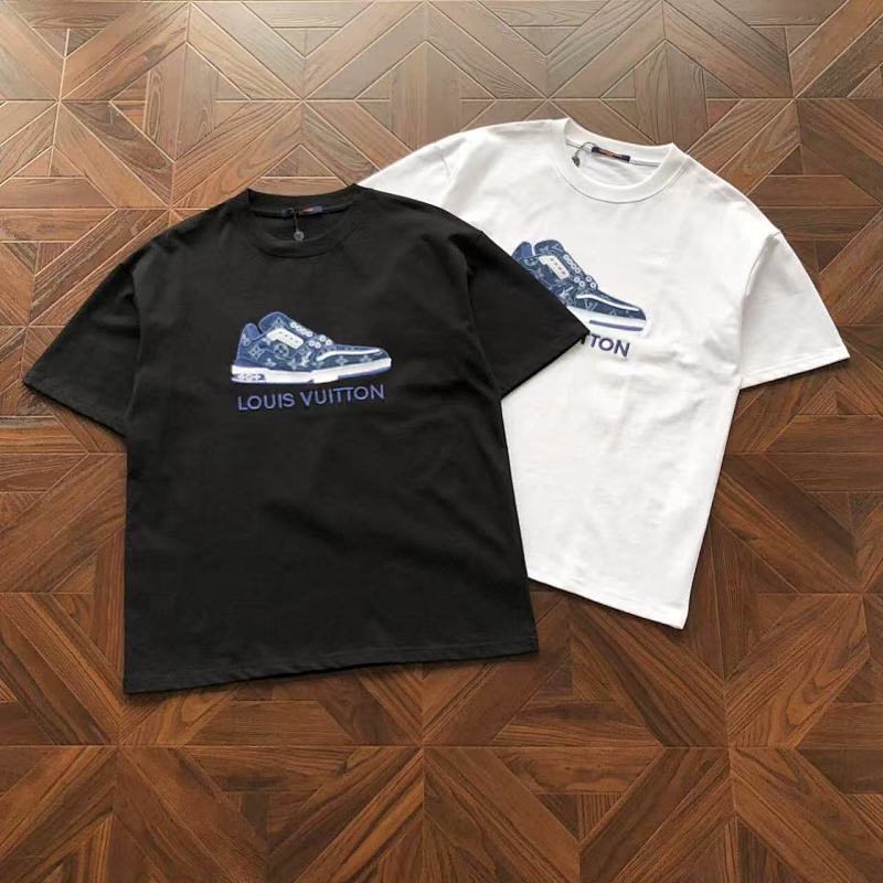 Tee from RainbowReps