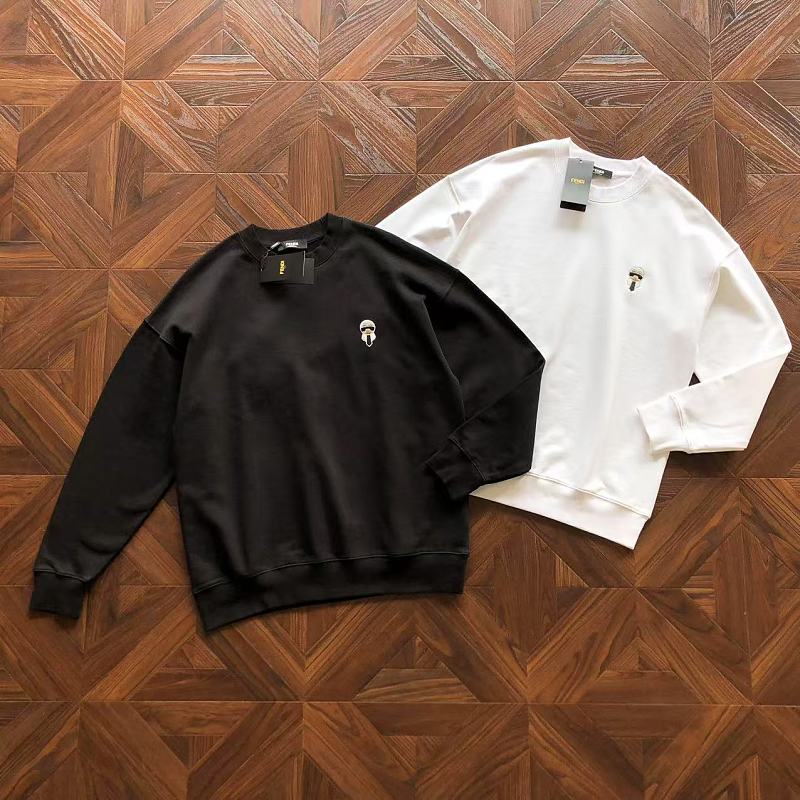 Karl Lagerfeld Sweater