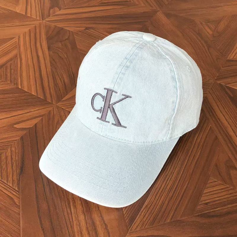 Hat from RainbowReps