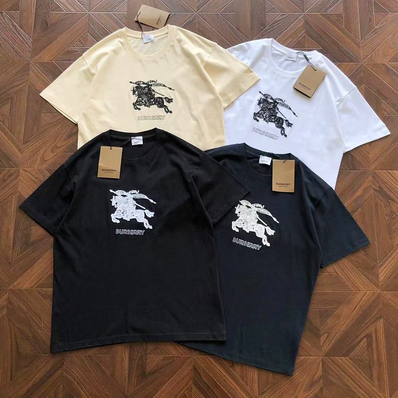 Burberry T-Shirt