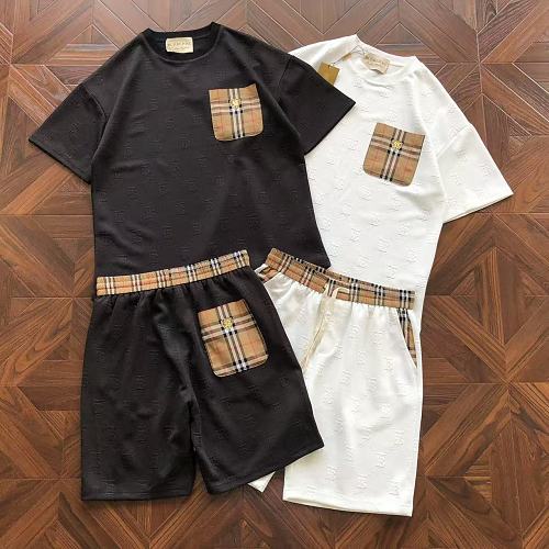 Burberry T-Shirt Shorts