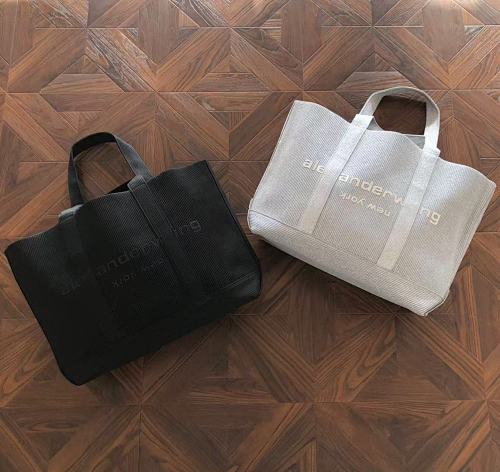 Alexander W G Bag