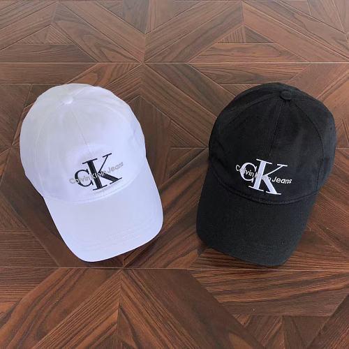 Hat from RainbowReps
