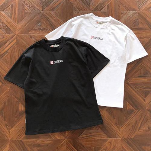 SD U E T-Shirt