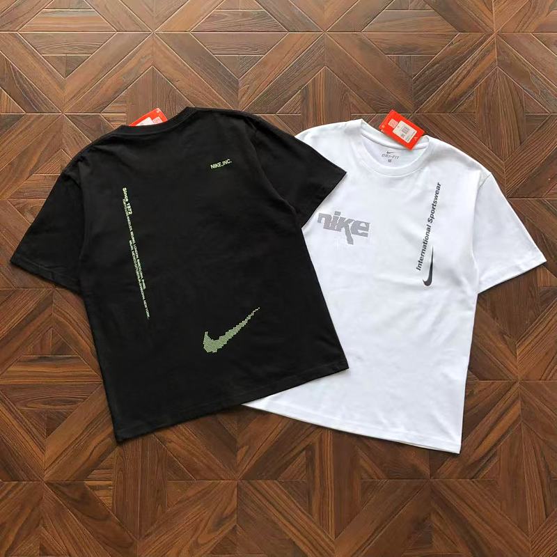 Nike T-Shirt