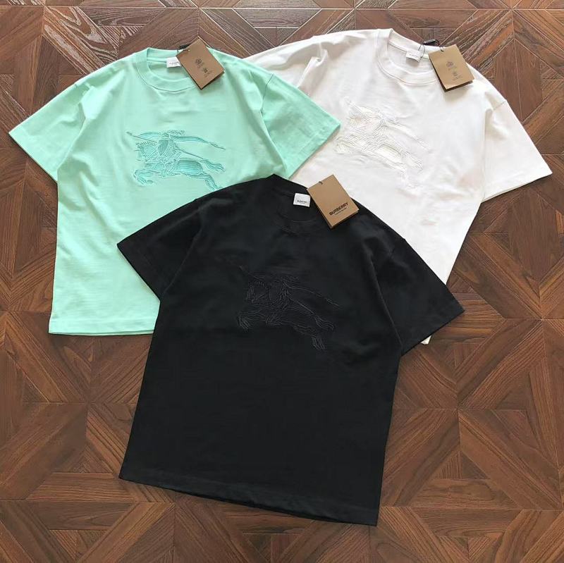Burberry T-Shirt