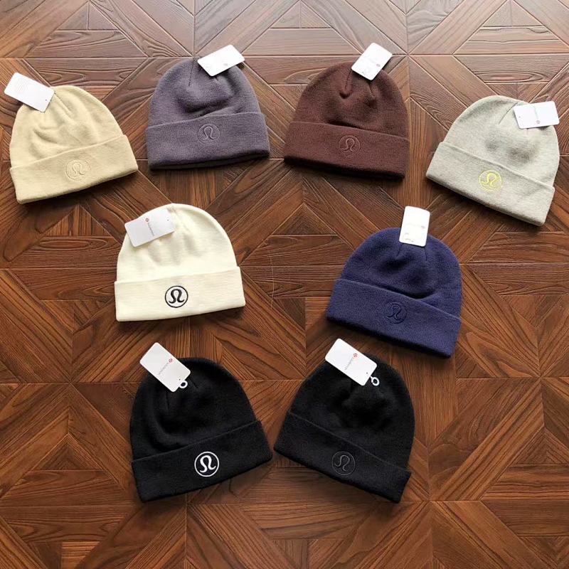 Hat from RainbowReps