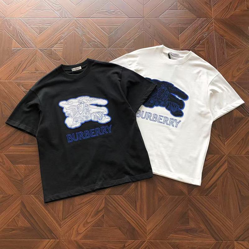 Burberry T-Shirt