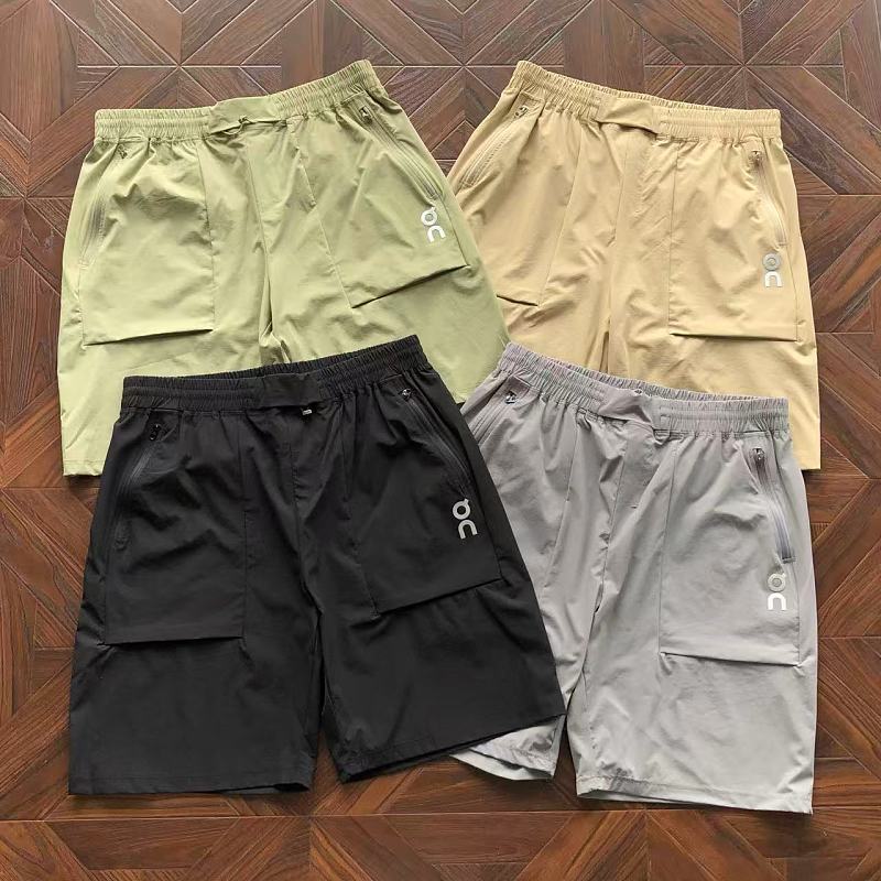 ON RU I G Shorts