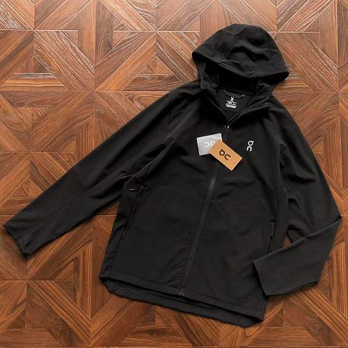 ON RU I G Jacket