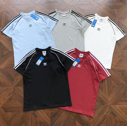 Adidas T-Shirt