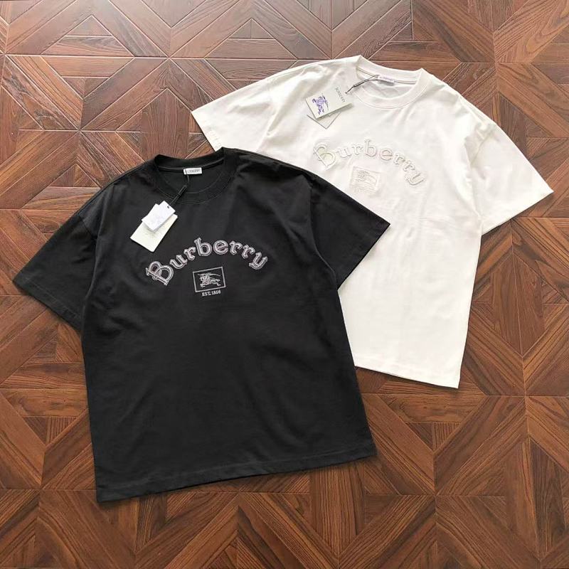 Burberry T-Shirt