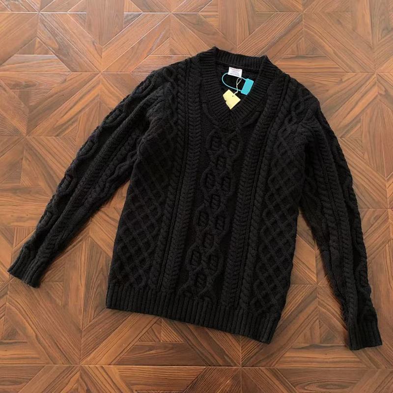 Vetements Sweater