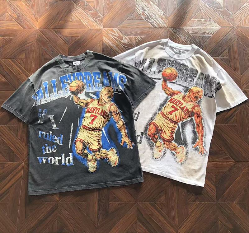 VA L Y T-Shirt