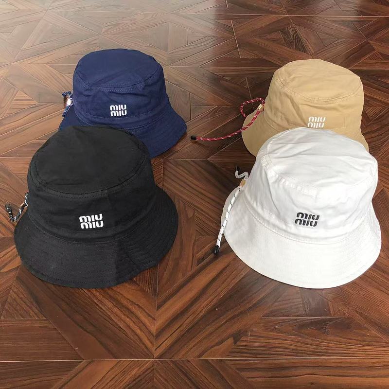 Miu Miu hat