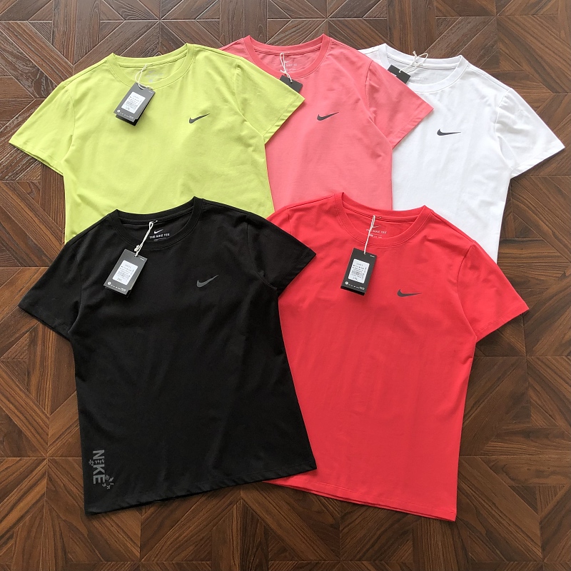 Nike T-Shirt
