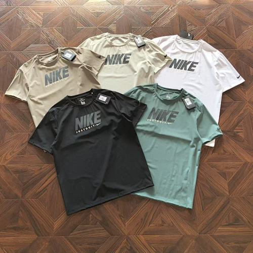 Nike T-Shirt