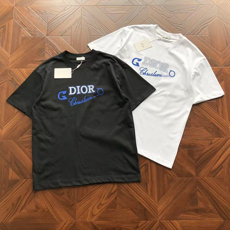 Dior T-Shirt