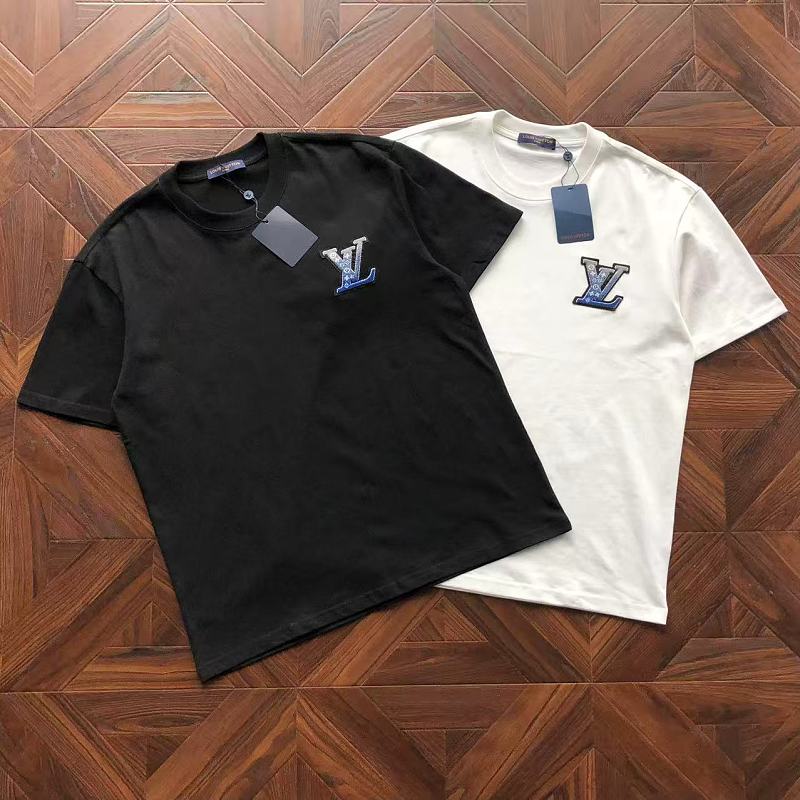 Tee from RainbowReps