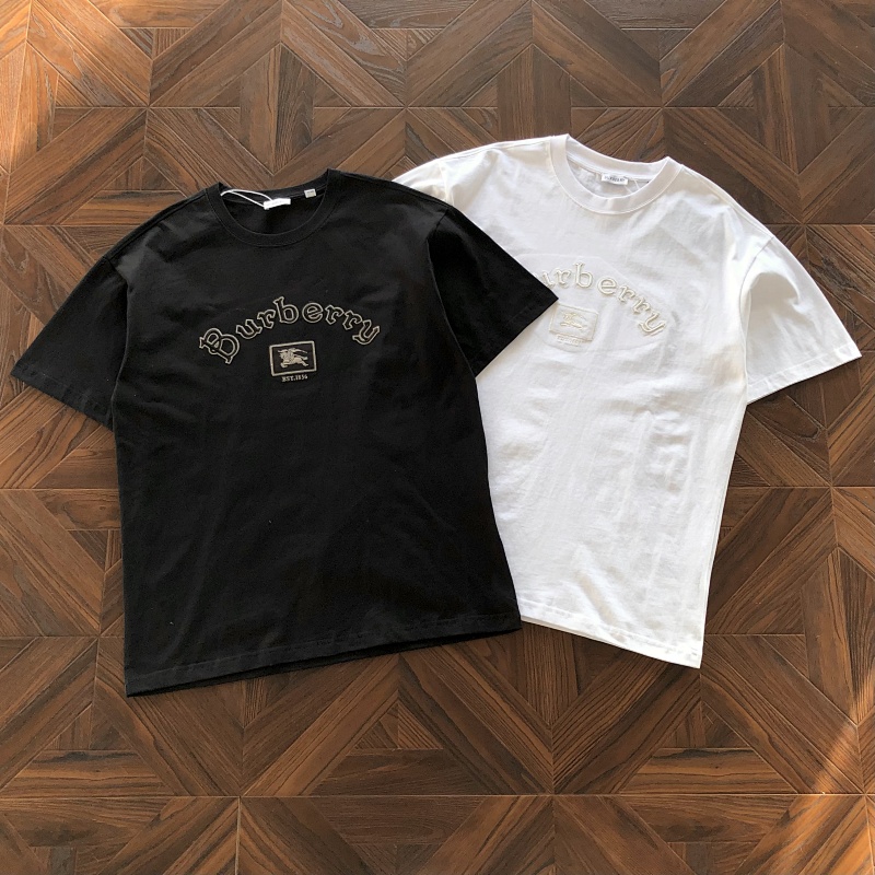 Burberry T-Shirt