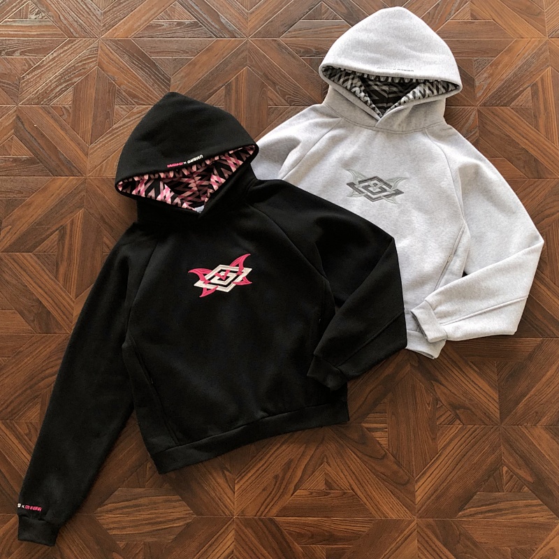 M RT A X Umbro Hoodie