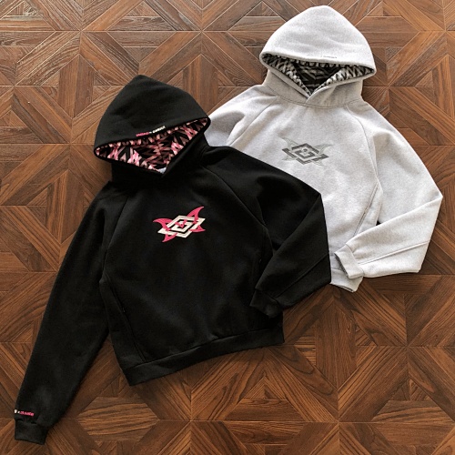 M RT A X Umbro Hoodie