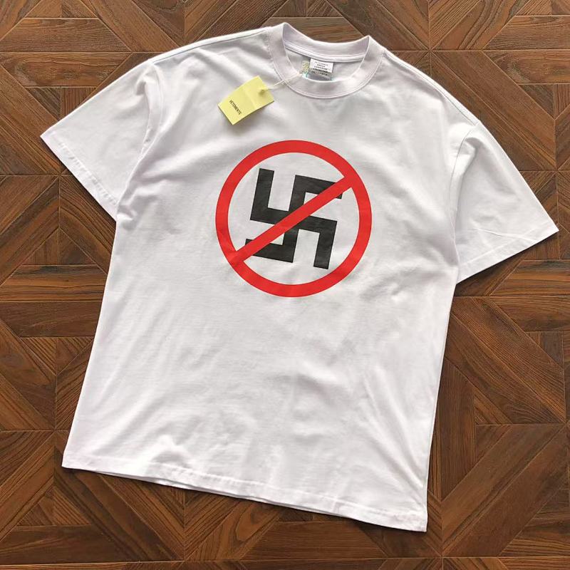 Vetements T-Shirt